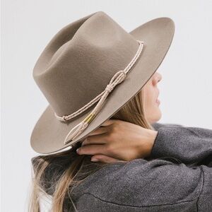 New GIGI PIP Cream Lasso Braided Leather Hat Band